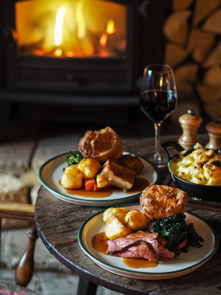 Mr Hanbury's Mason Arms_Eynsham_slider_image_3