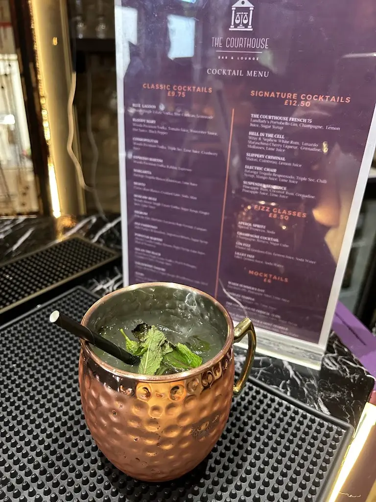 Menu_The White Hart and Courthouse Bar_Eynsham_image_3