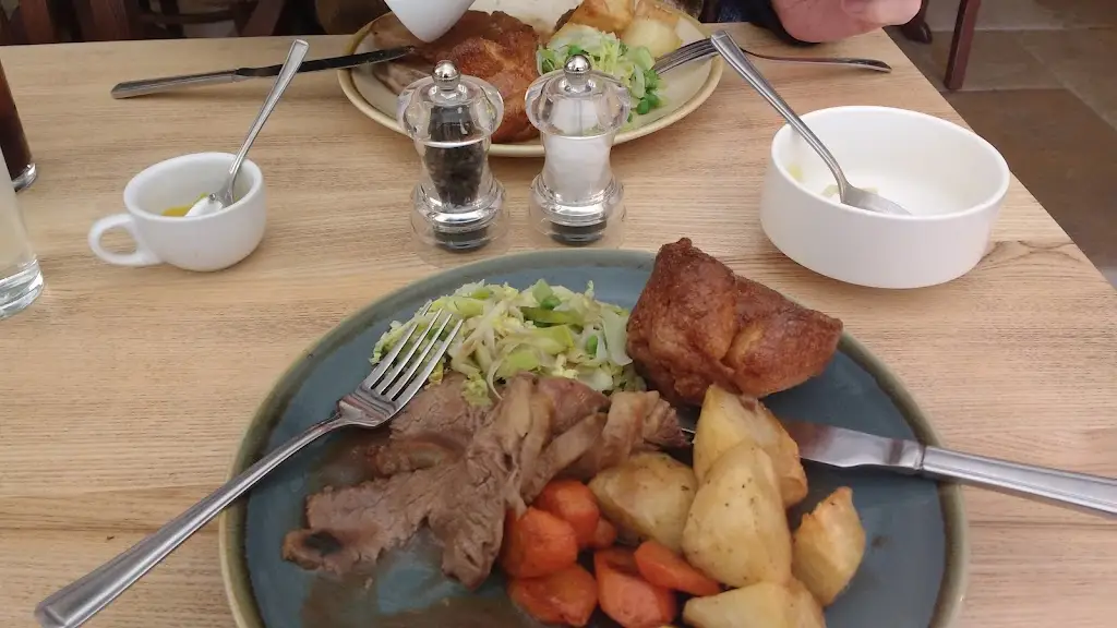 Menu_The Railway Inn_Fairford_image_7