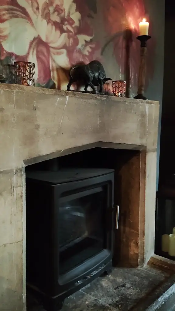 The Bull Hotel_Fairford_slider_image_2