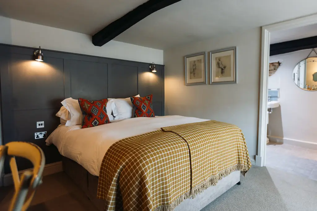 The Bull Hotel_Fairford_slider_image_3