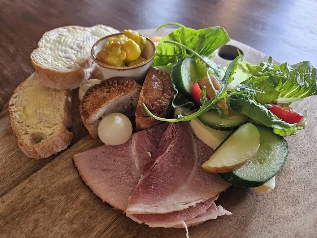 The George, Kempsford_Fairford_slider_image_2