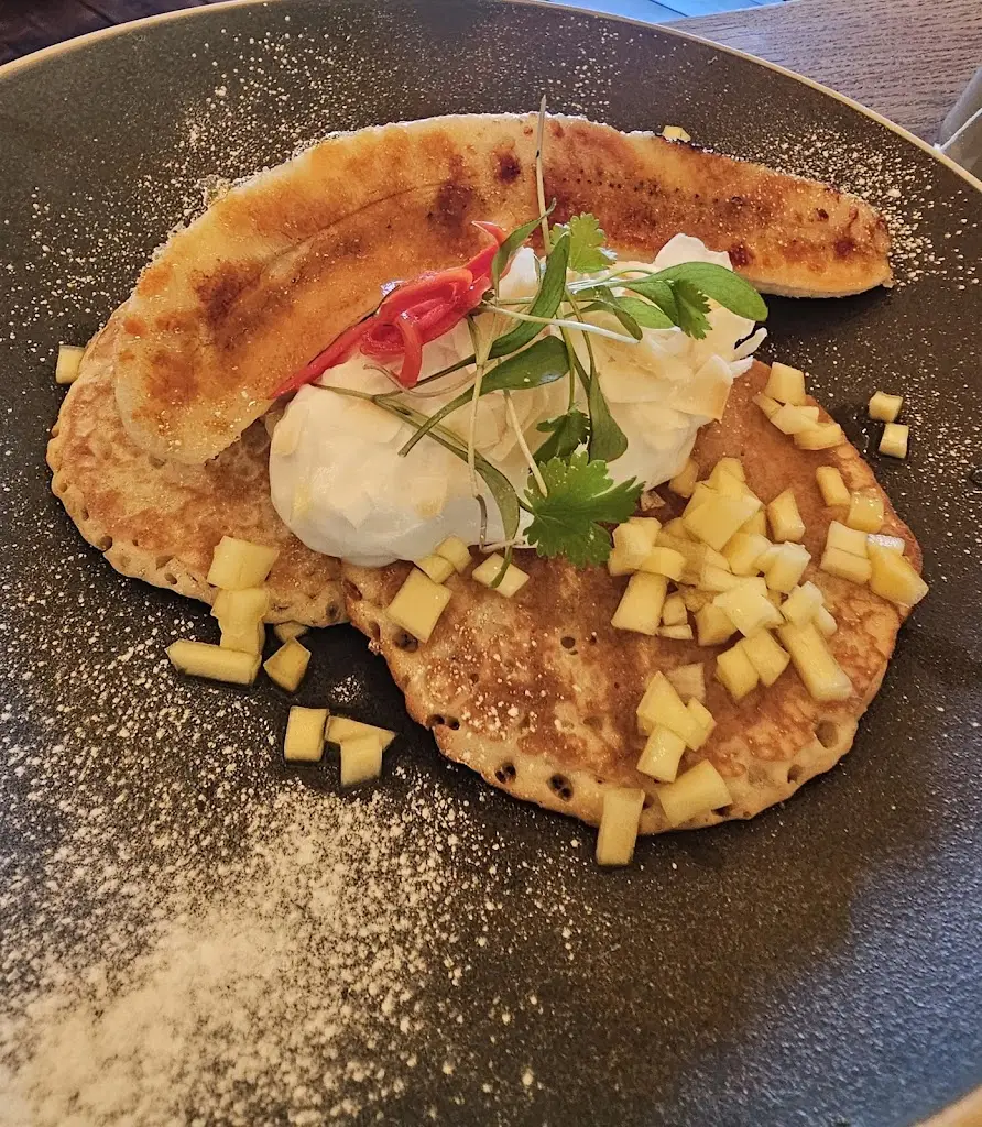 Menu_The Lakes Bar & Kitchen by Yoo_Fairford_image_8