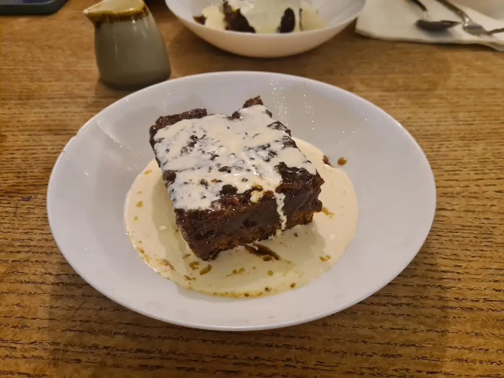 john tutt_White Horse Exning_Exning_review