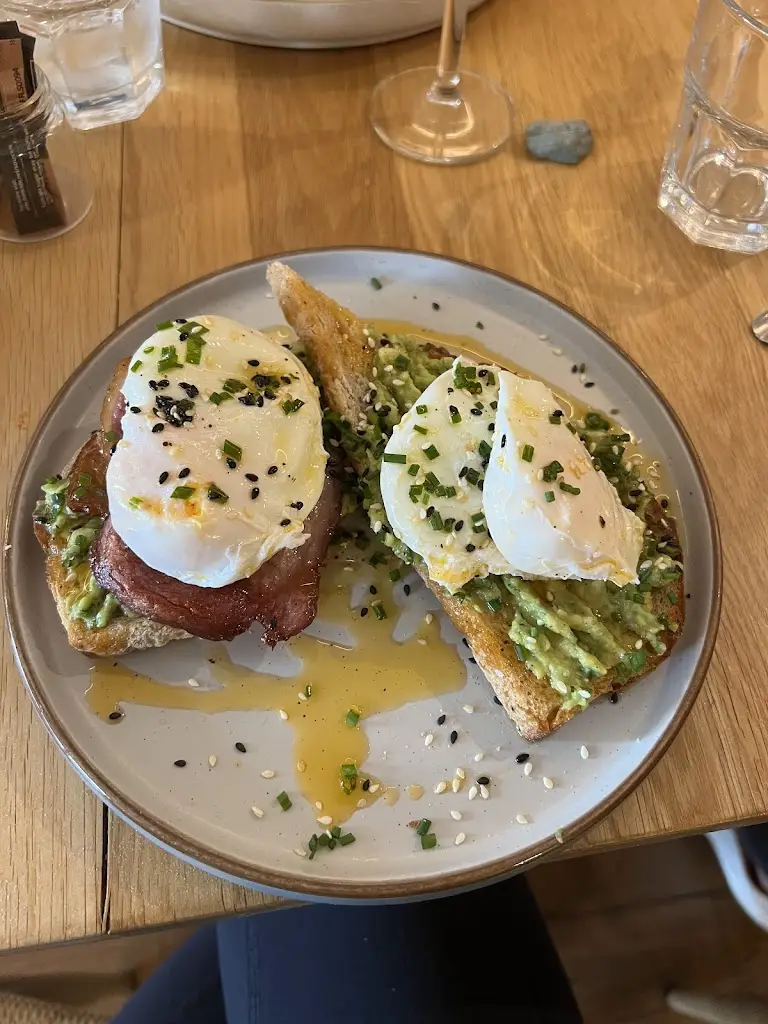 Menu_Ammos cafe & bistro_Exning_image_9