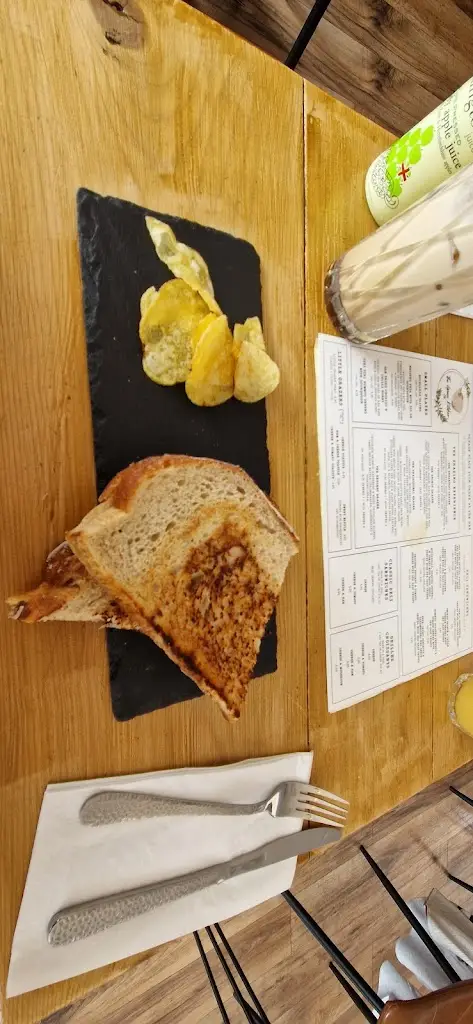 Aaron Wedhorn_The Graze Kitchen Ltd_Exning_review