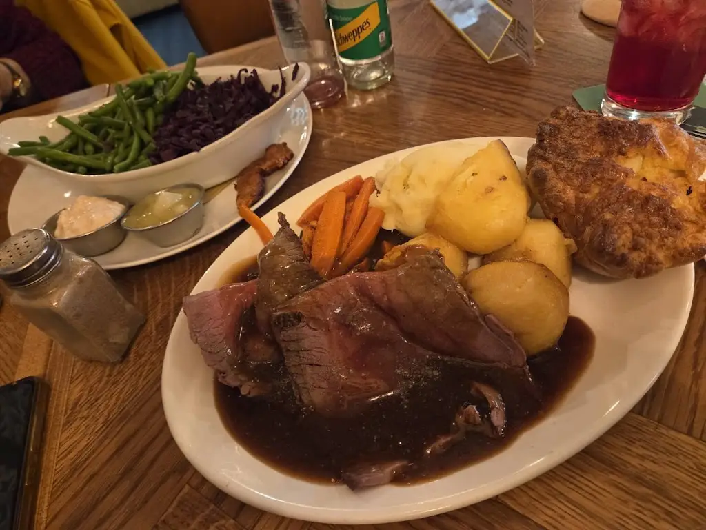 Carl Doyle_The Waggon & Horses_Exning_review