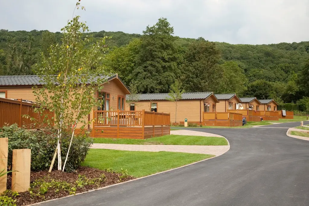 Cheddar Woods Resort & Spa_Axbridge_slider_image_1