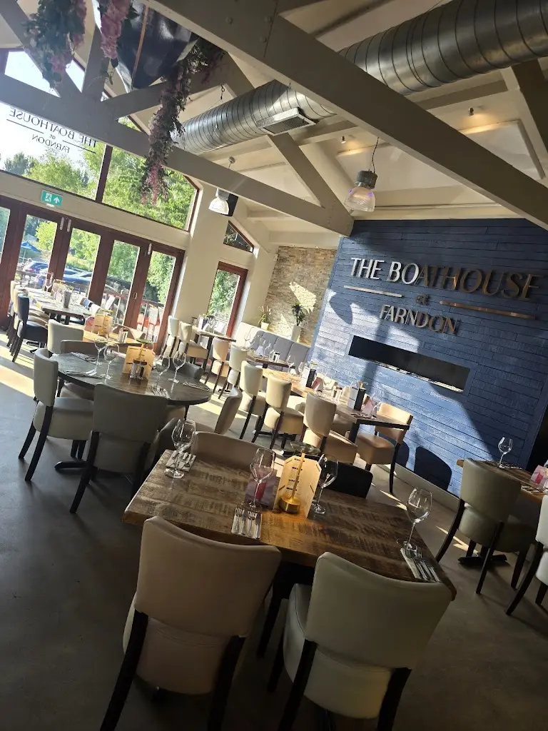 The Boathouse at Farndon restaurant in Farndon
