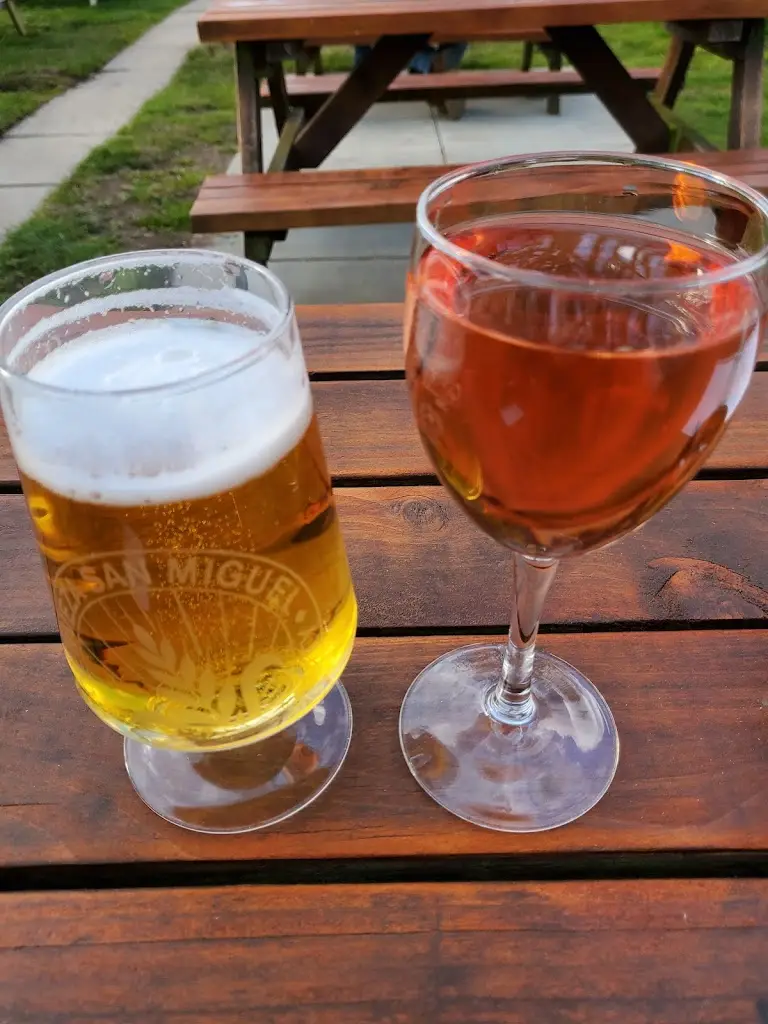 Menu_Knots Bar & Restaurant_Farndon_image_2