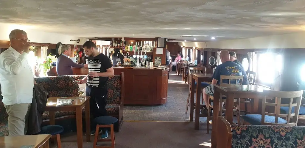 Knots Bar & Restaurant_Farndon_slider_image_1