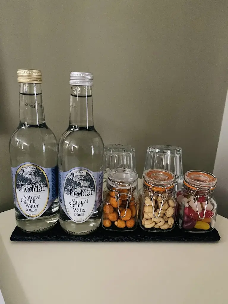 Kristy Moore_Bath Arms Hotel_Axbridge_review