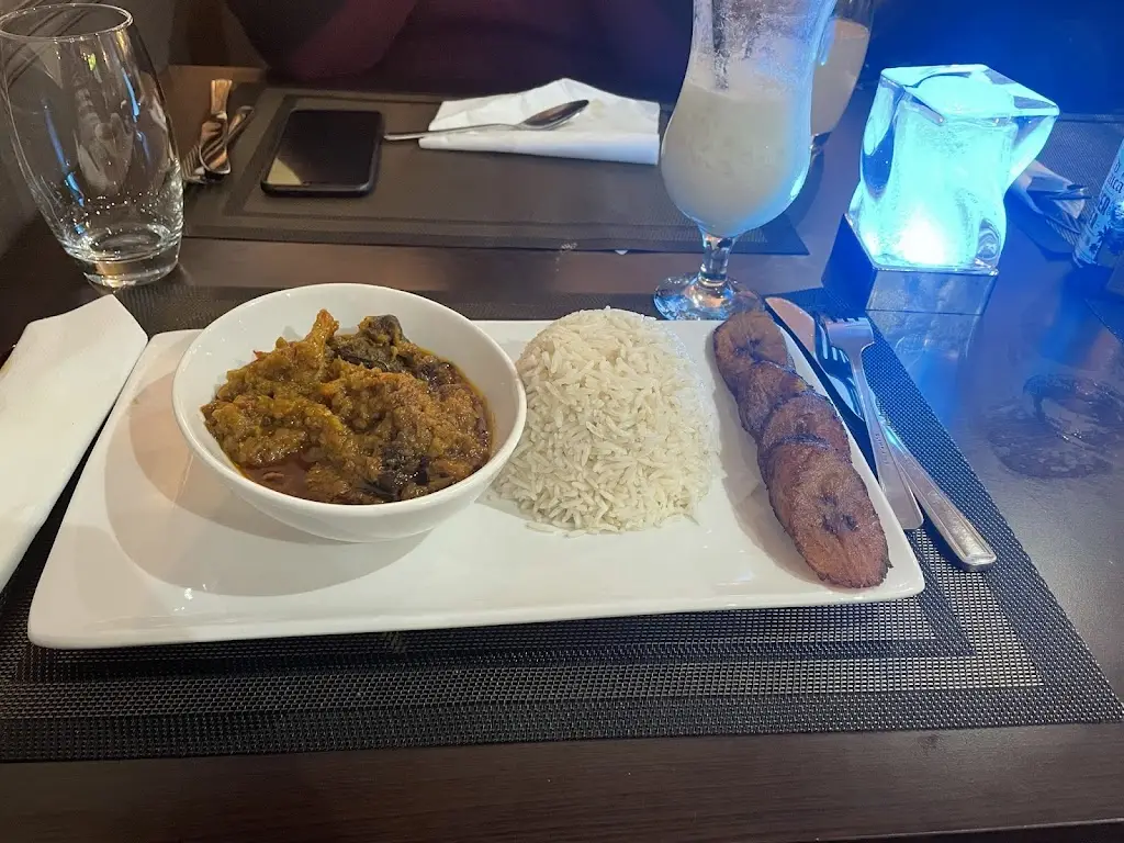 praise olowoyo_Chillz Restaurant Bar and Lounge_Failsworth_review