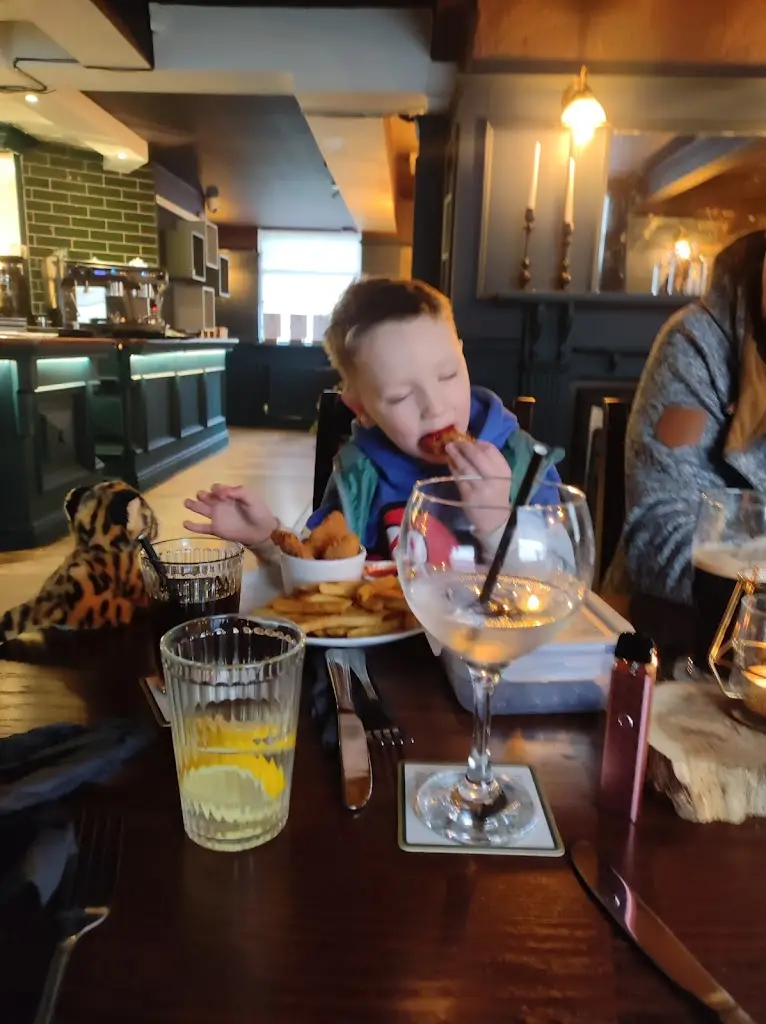 The Oak Bar and Grill_Failsworth_slider_image_2