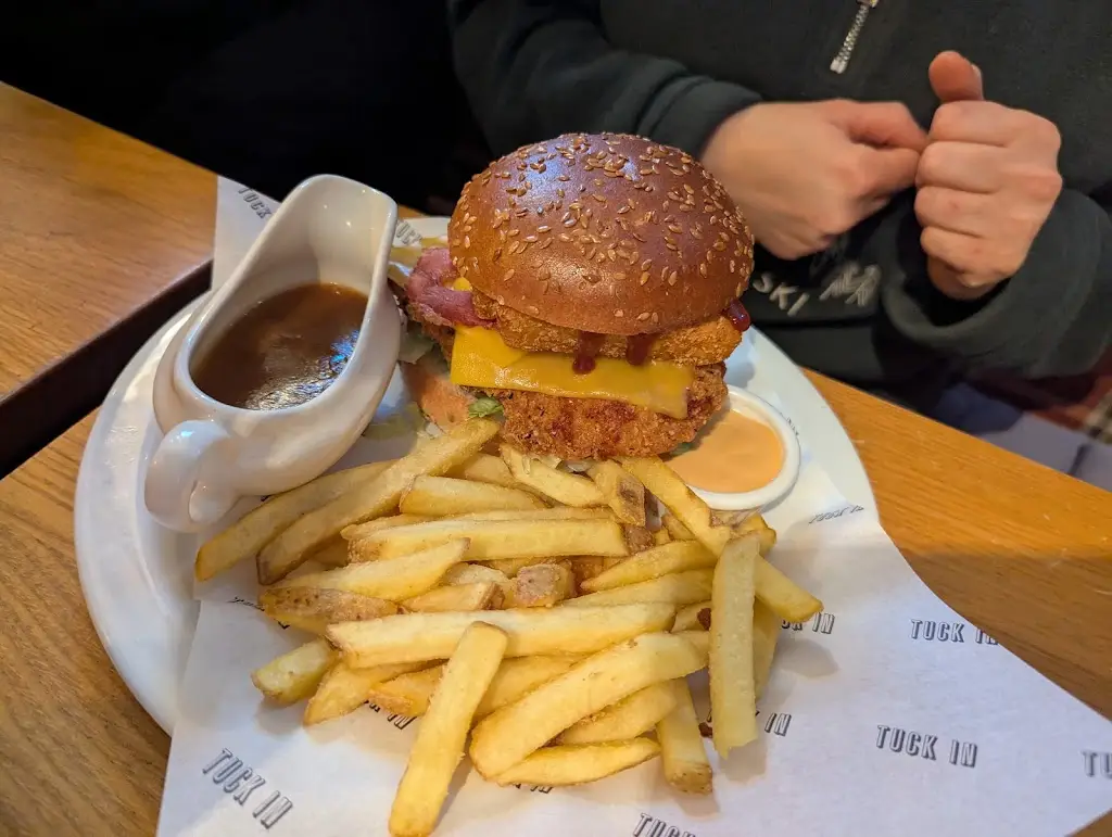 Dog & Partridge_Failsworth_slider_image_3