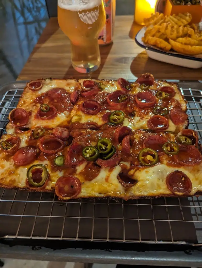 Menu_Corner Slice_Failsworth_image_8