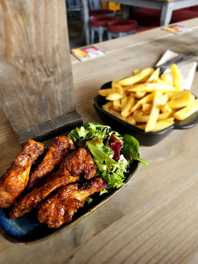 P Jarvis_The Eight Bells_Failsworth_review