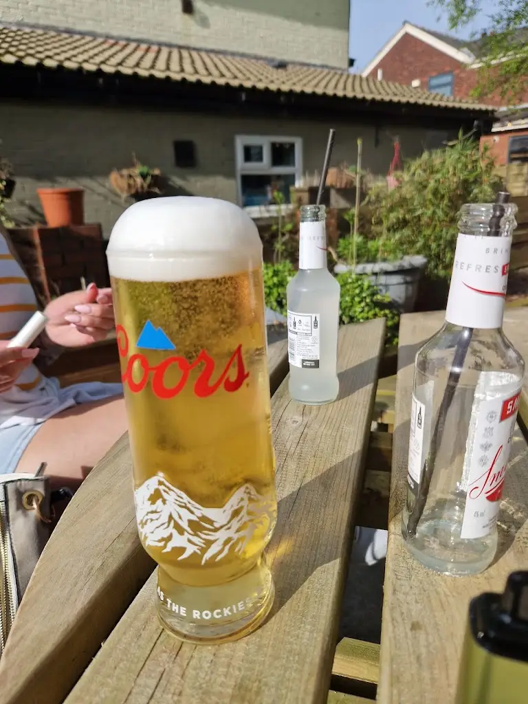 Menu_Willow Tavern_Failsworth_image_8