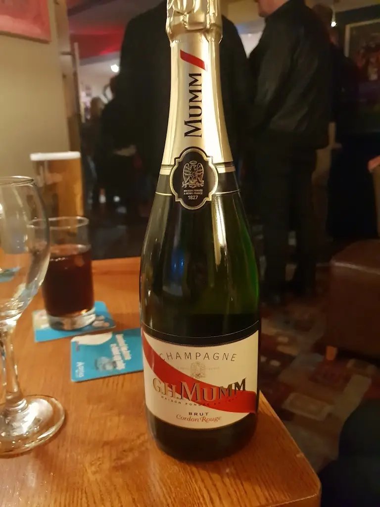 Menu_The Crown & Cushion_Failsworth_image_4