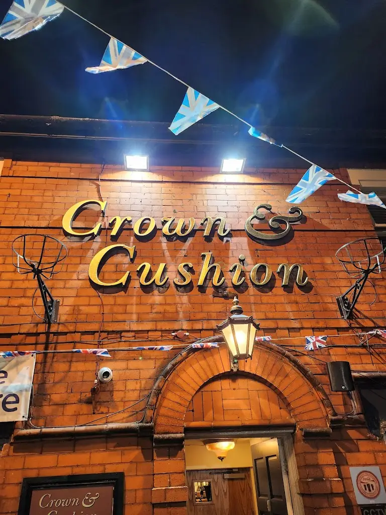 Immanuel Odeyemi_The Crown & Cushion_Failsworth_review
