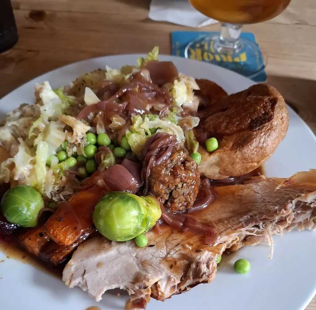 Richard_The Crown_Fakenham_review