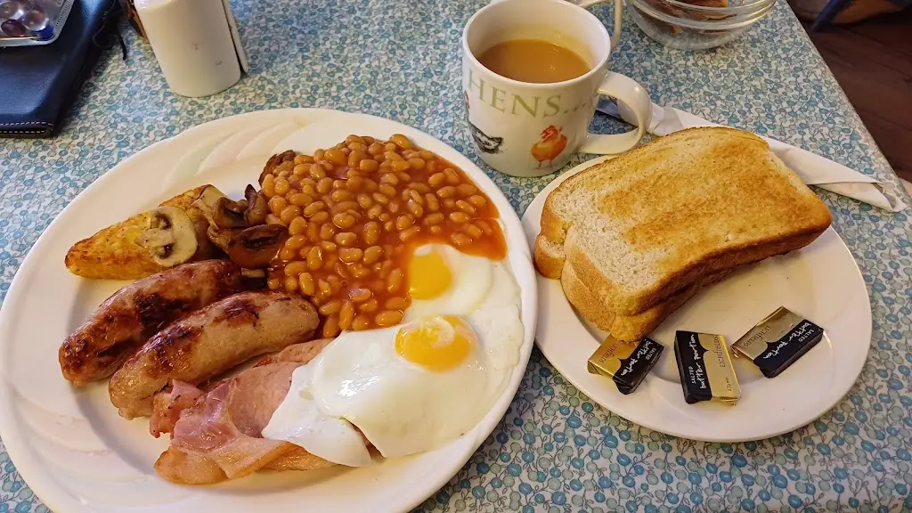 John C_The Tudor_Fakenham_review