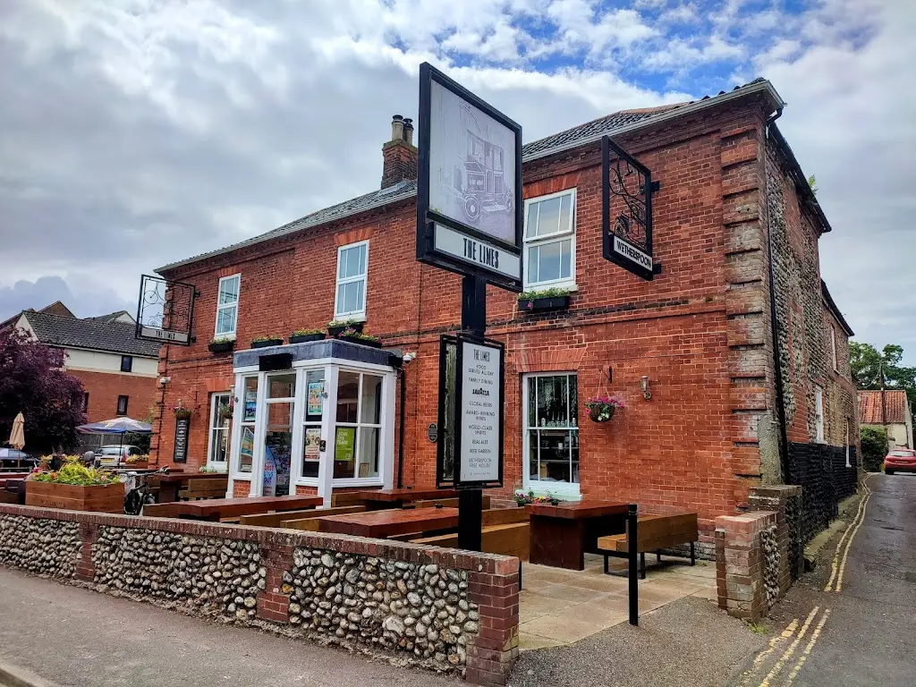 The Limes - JD Wetherspoon_Fakenham_slider_image_3