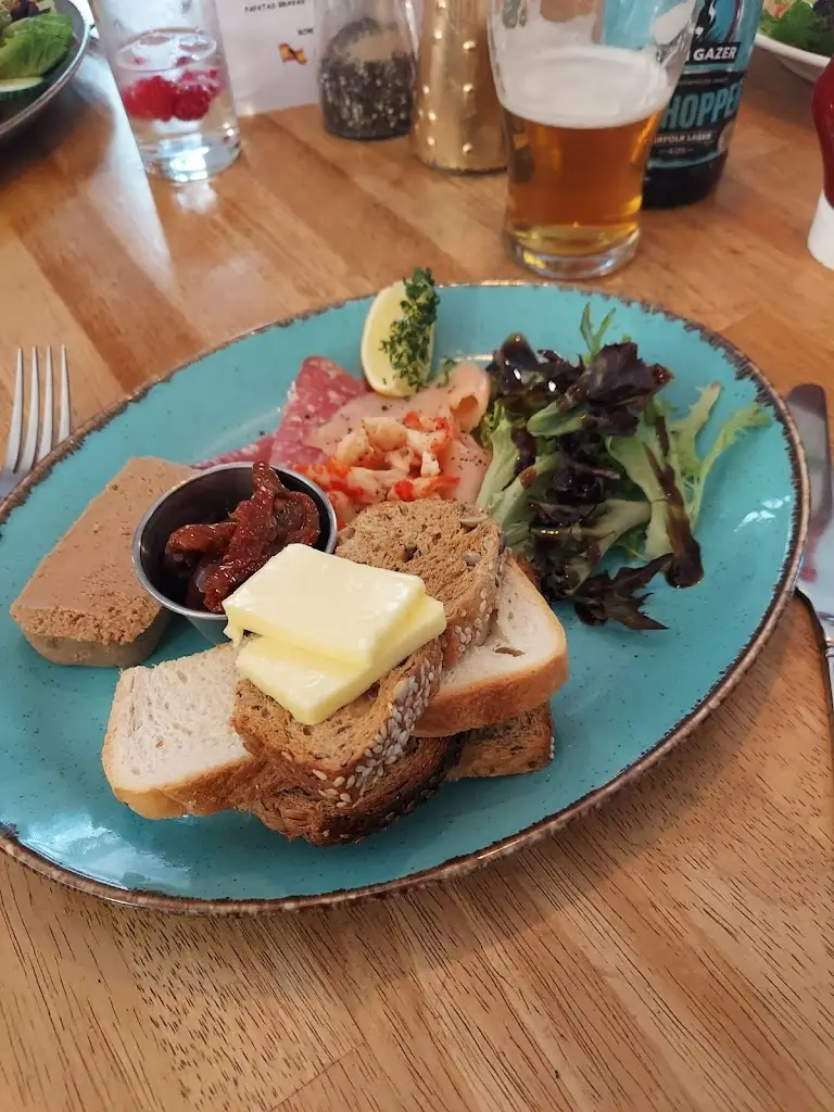 Menu_Qs Coffee Shop & Bistro_Fakenham_image_8