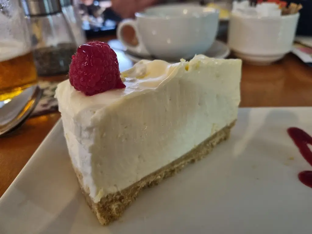 David Cole_Qs Coffee Shop & Bistro_Fakenham_review