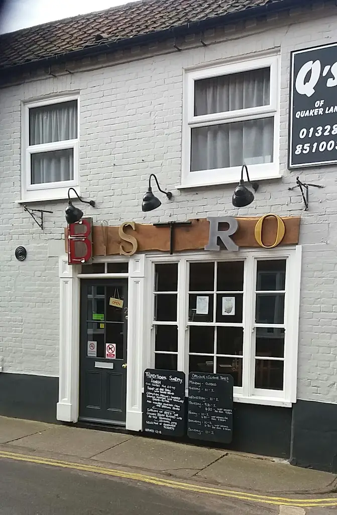 Qs Coffee Shop & Bistro_Fakenham_slider_image_1