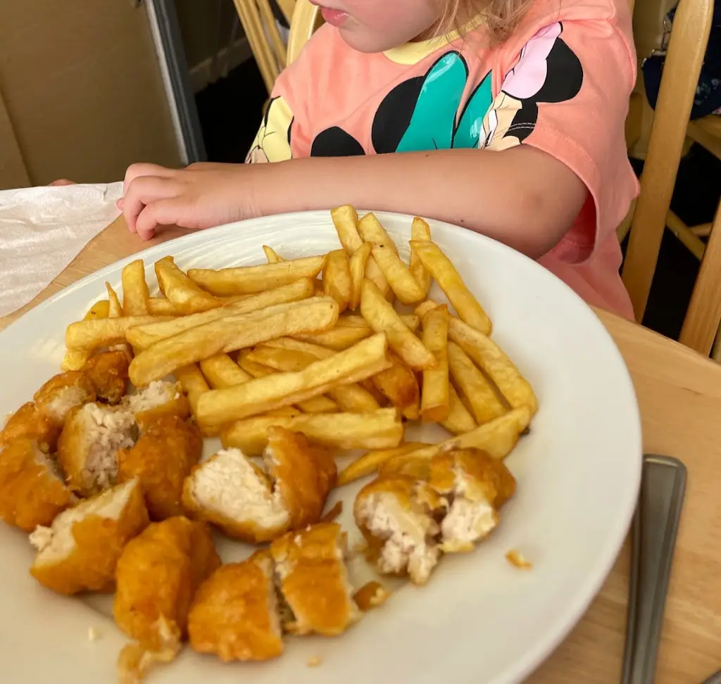 Stephanie Flack_MEG'S PLACE_Fakenham_review