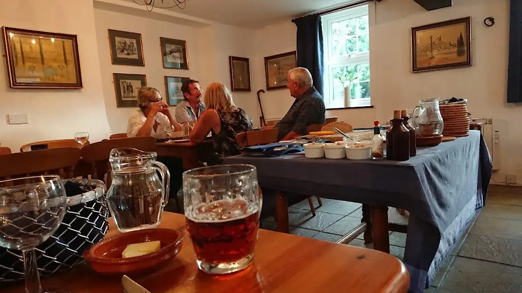 The Old Forge Seafood Restaurant - Bed & Breakfast restaurante en Fakenham