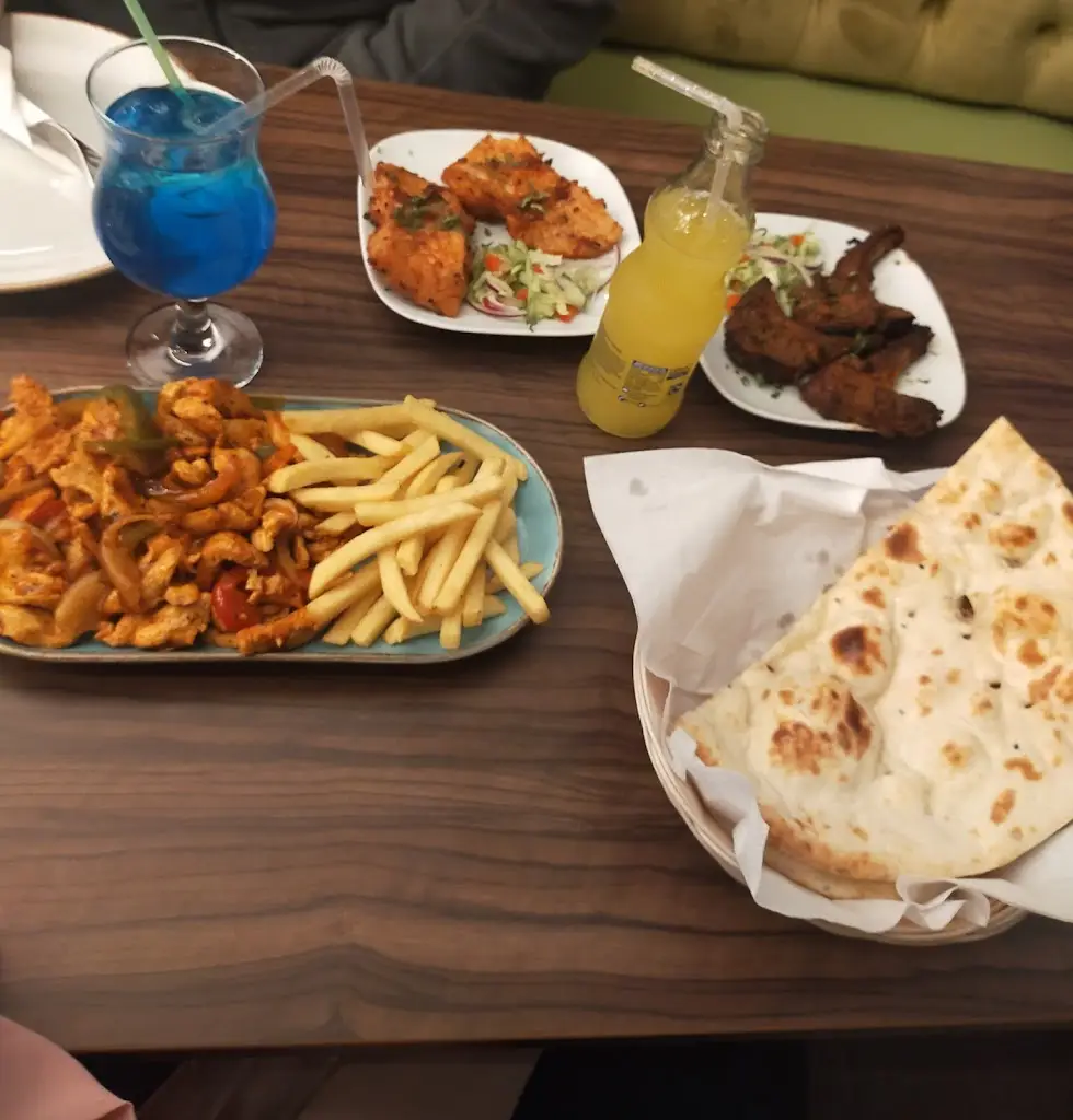 Menu_Nayaab Buffet Restaurant_Fallowfield_image_5