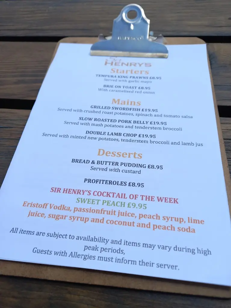 Menu_Sir Henrys_Aveley_image_3