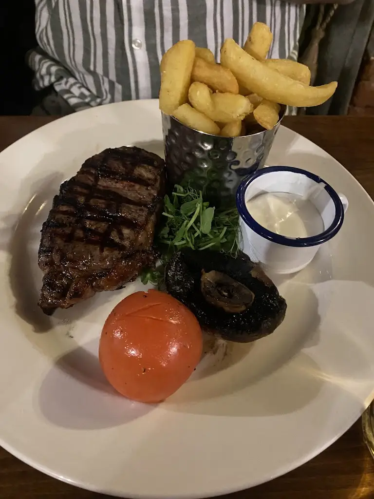 Diego Martinez_Sir Henrys_Aveley_review