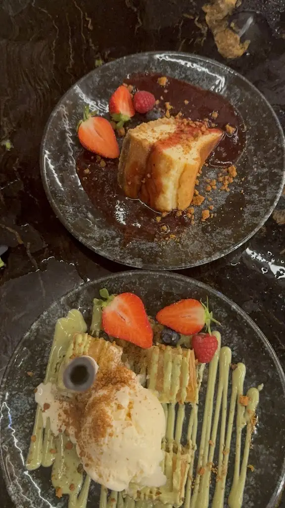 ayza altaf_Eat Meat Halal Steakhouse Manchester_Fallowfield_review