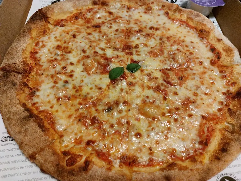 Menu_Fireaway Pizza Fallowfield _Fallowfield_image_6