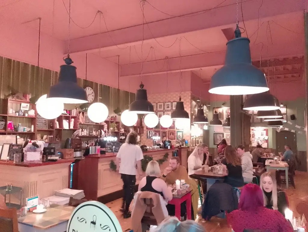 Vito Lounge_Fareham_slider_image_3