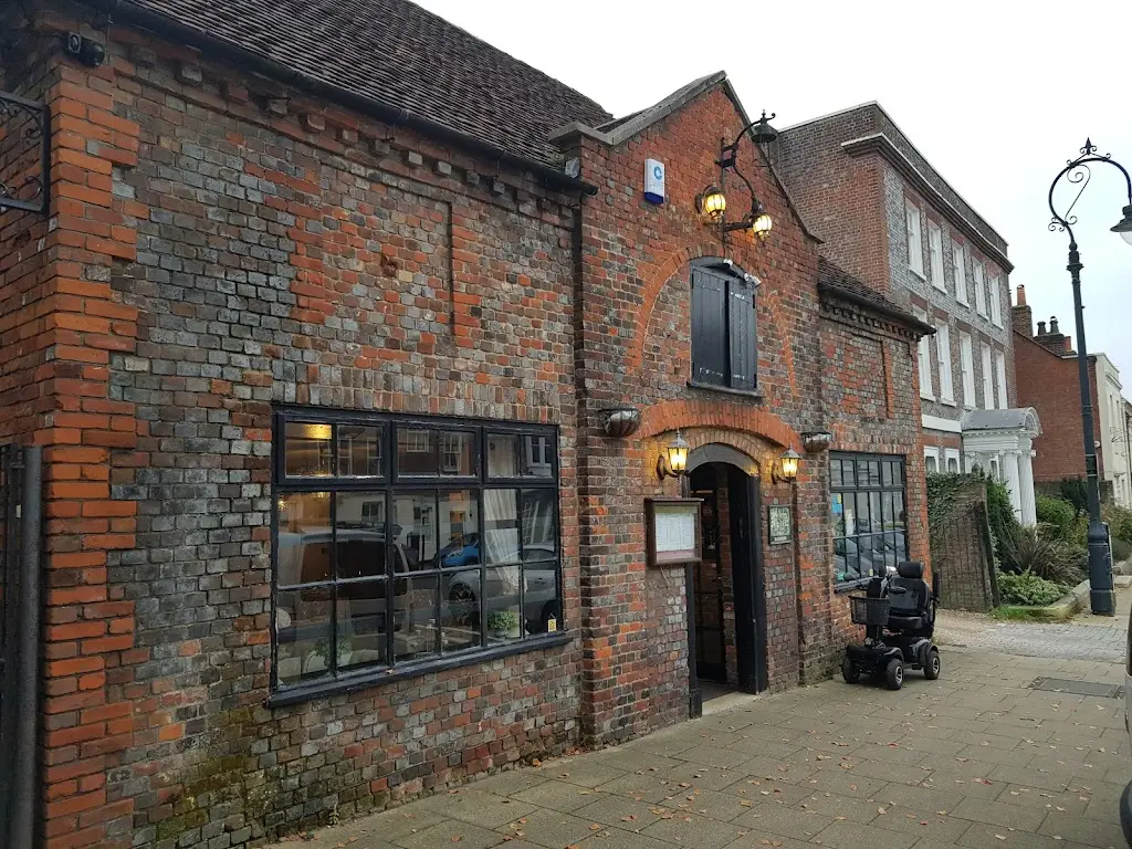 Villa Romana Fareham_Fareham_slider_image_3