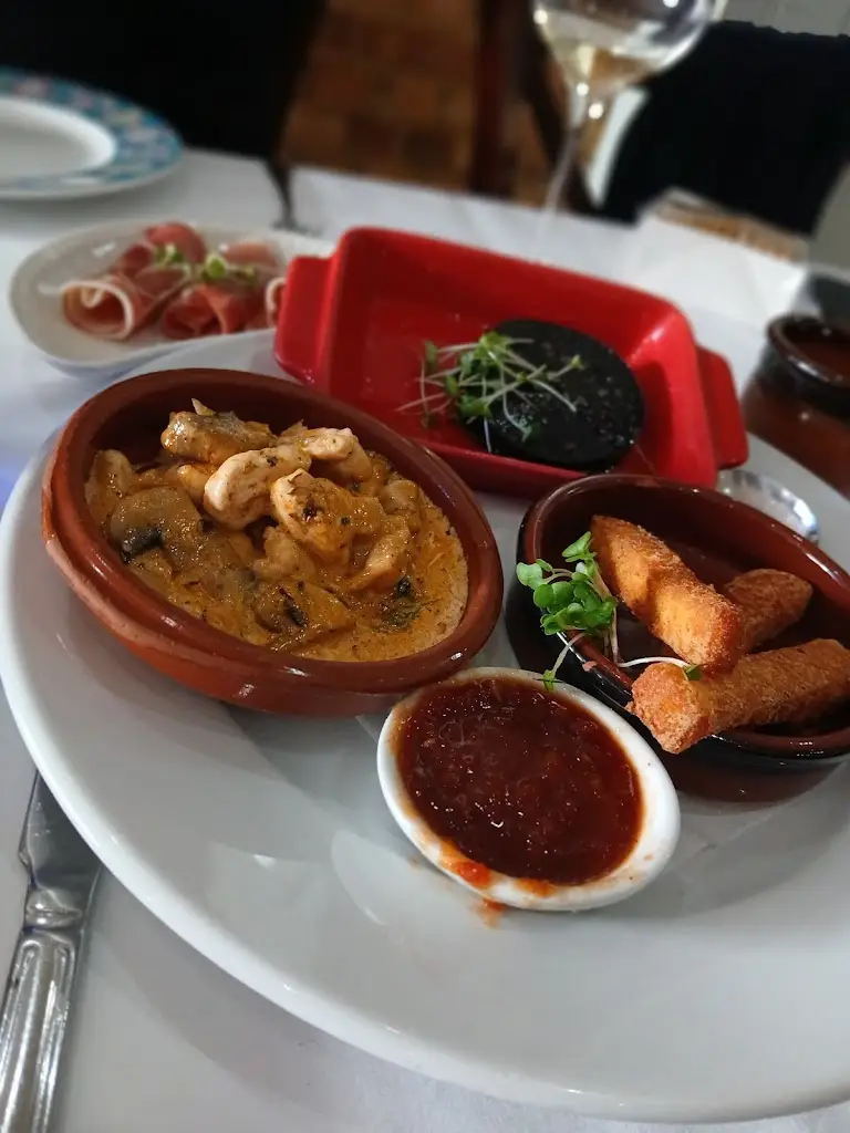 Antonio's_Fareham_slider_image_3