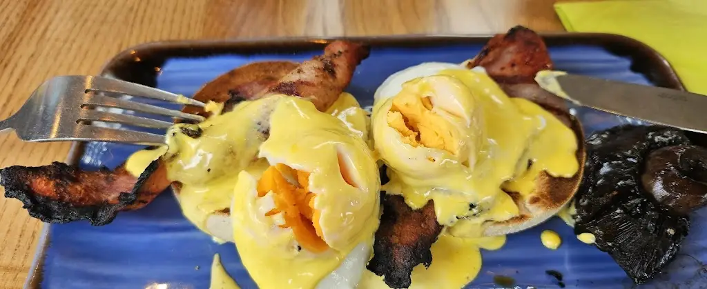 Tracy Barnard_Harvester Buccaneer Fareham_Fareham_review