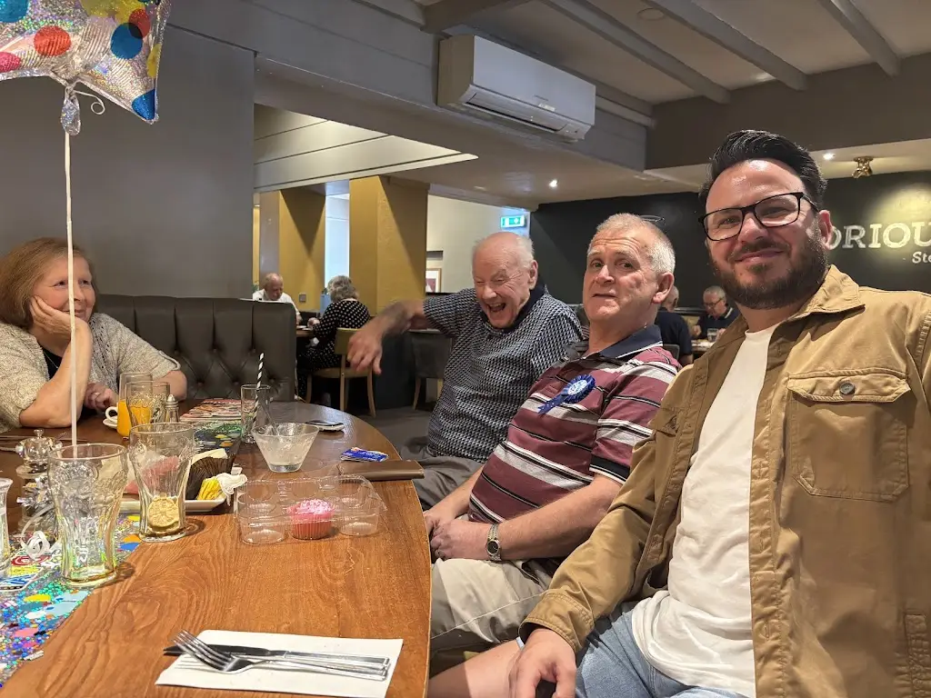 Kelle Russell_Oast & Squire Beefeater_Fareham_review