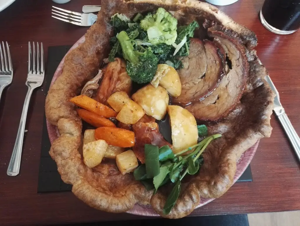 The Old Ship Inn Public House_Aveley_slider_image_2