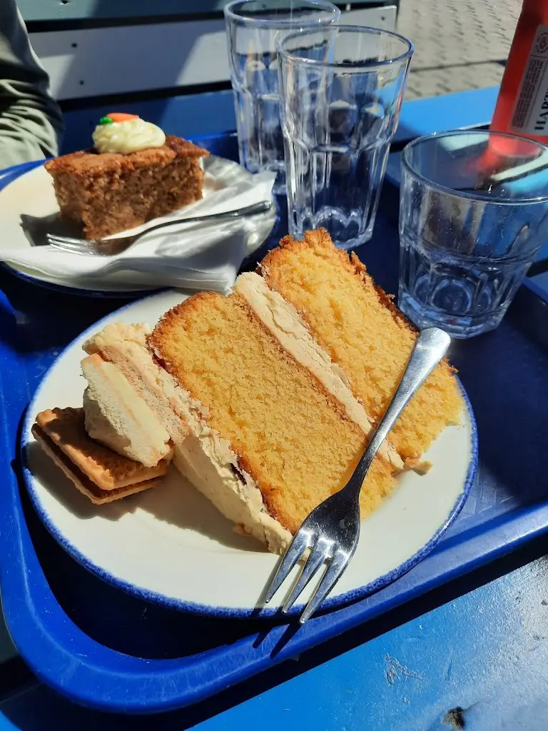 Stuart Daniel_Breezes Cafe_Fareham_review