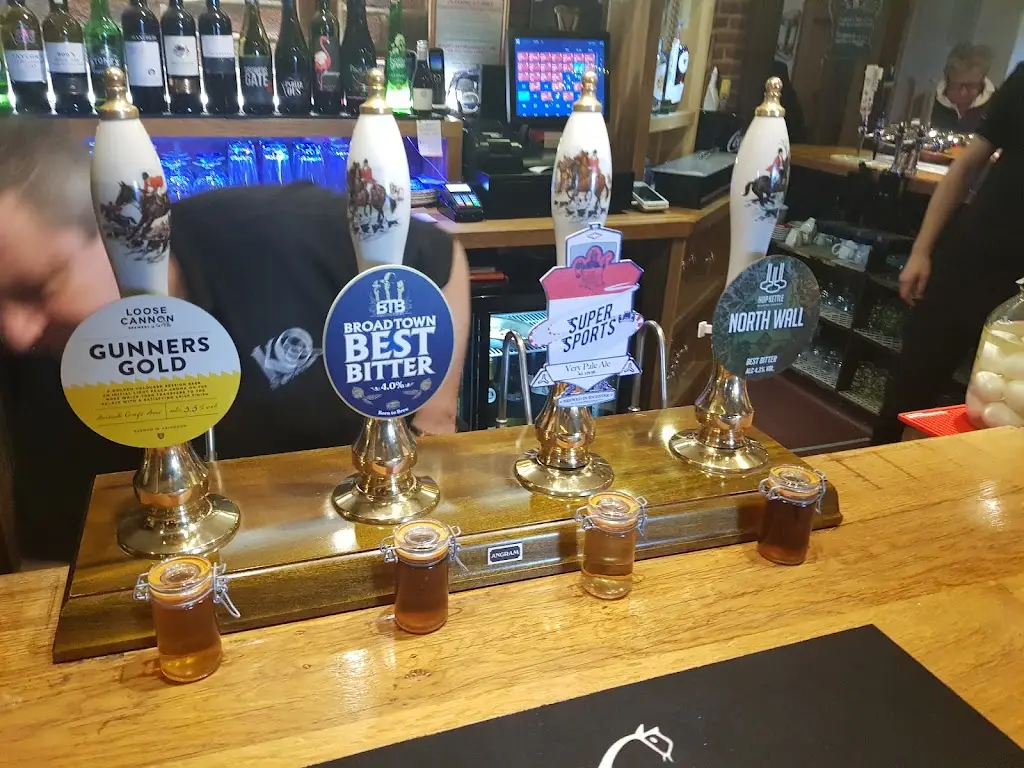 Menu_The King & Queen_Faringdon_immagine_9