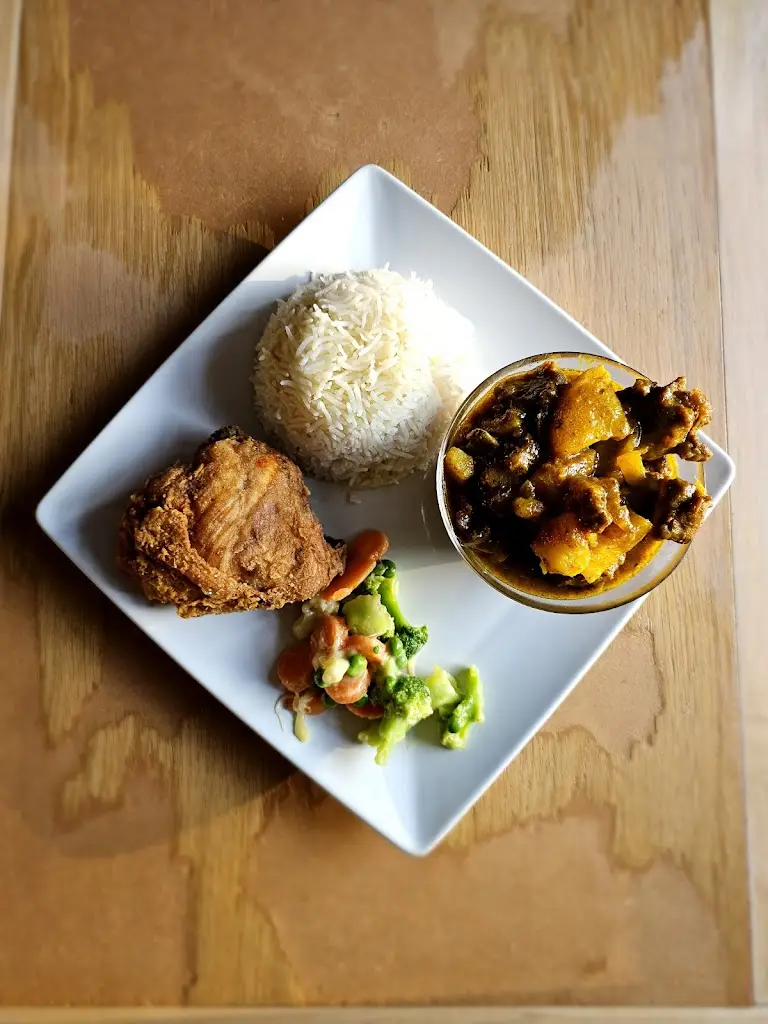 Lawrence Jamaican Cuisine ltd_Faringdon_slider_image_3