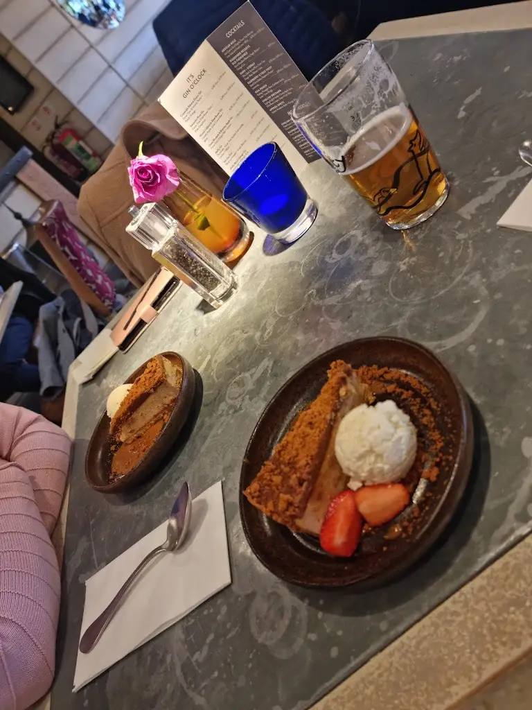 Menu_The Moat House Inn_Alcester_image_8