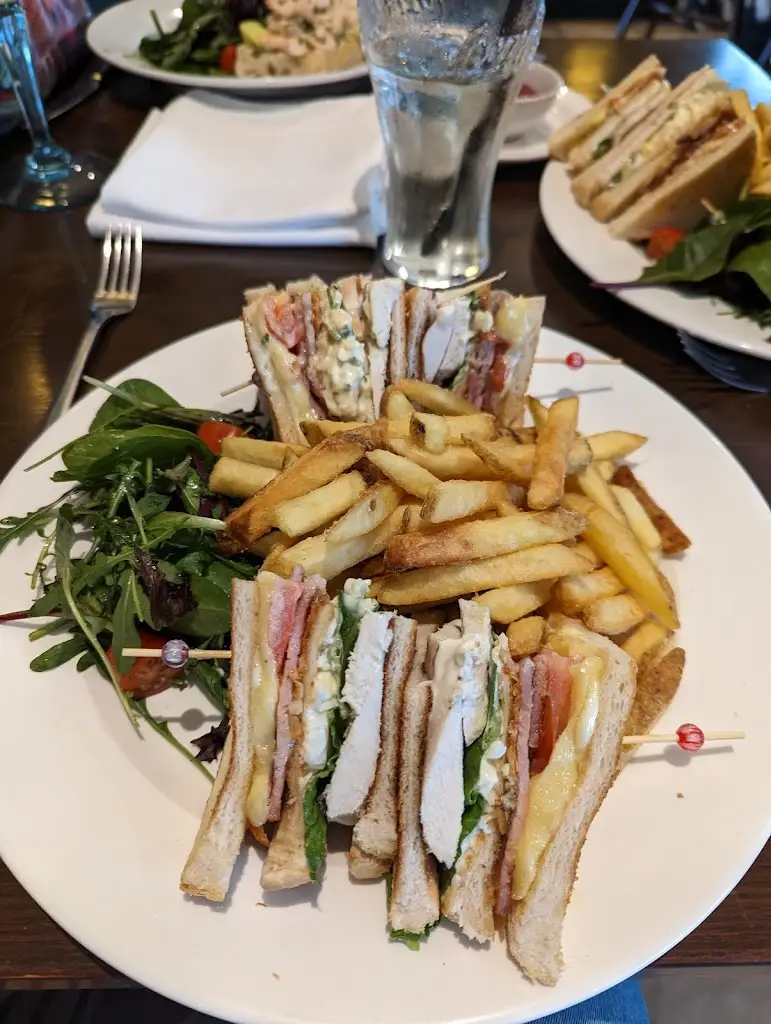 Menu_The Crown Inn at Burnham Beeches_Farnham Royal_imagen_4