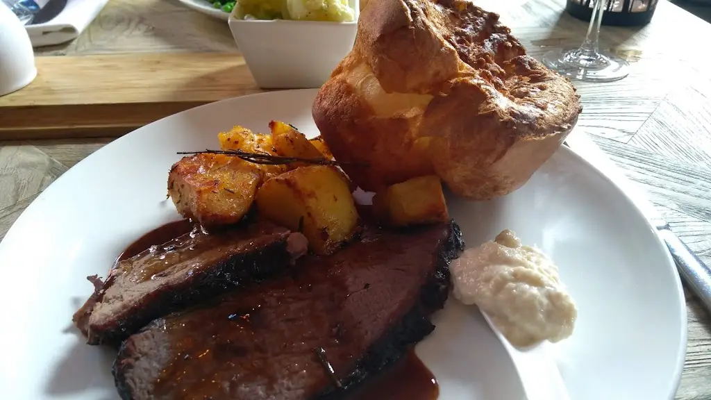 Menu_The Foresters_Farnham Royal_image_3