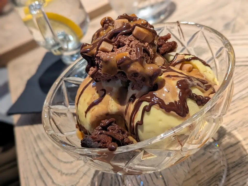 Menu_The Foresters_Farnham Royal_image_4